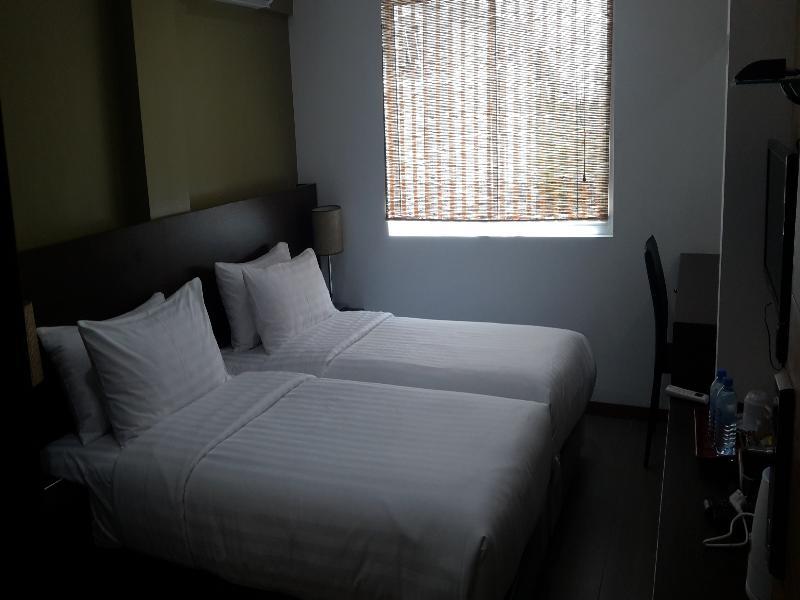 Newtown Inn Hulhumale Ngoại thất bức ảnh