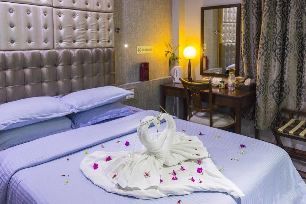 Newtown Inn Hulhumale Ngoại thất bức ảnh